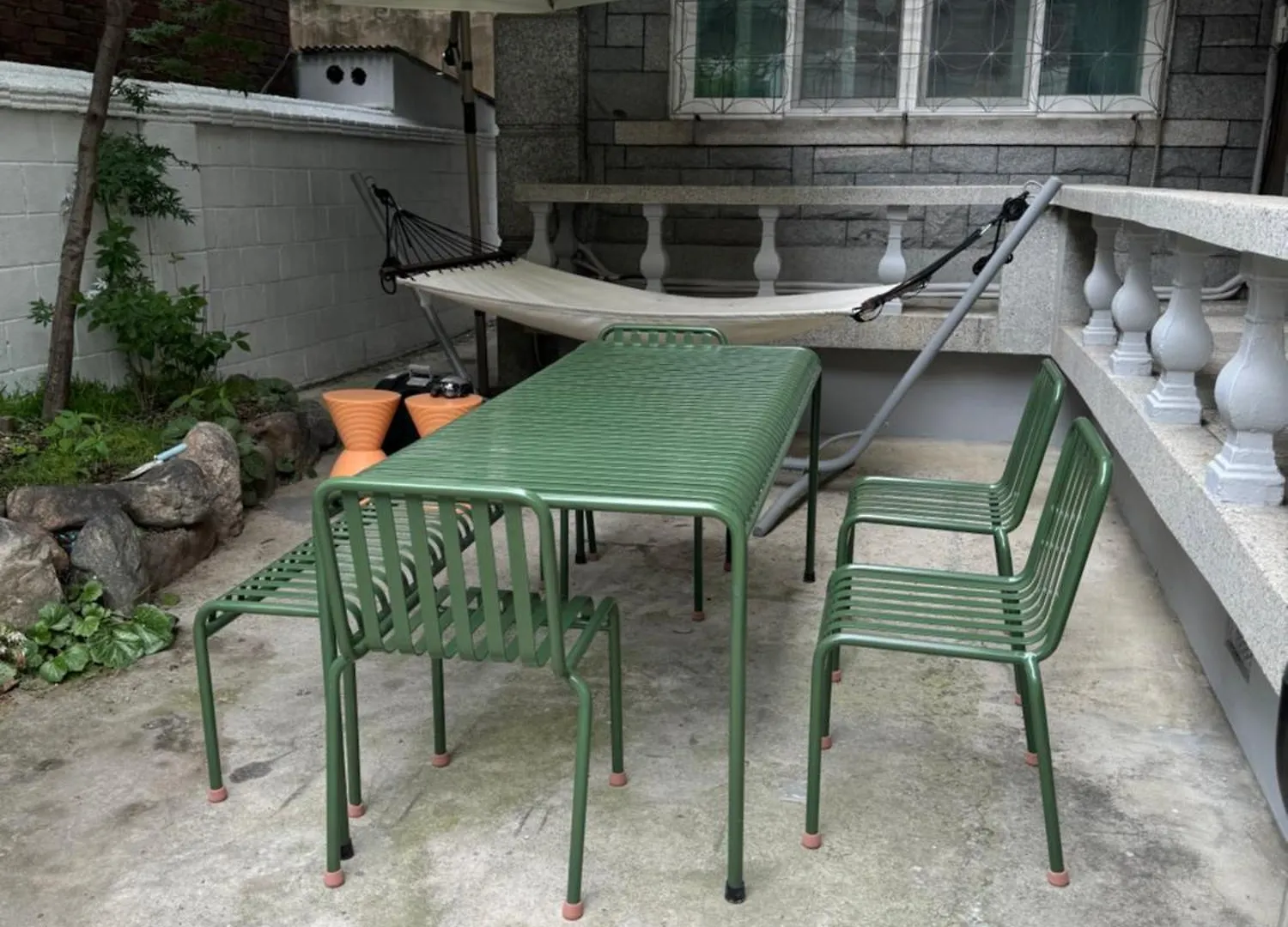 Manoa Garden location